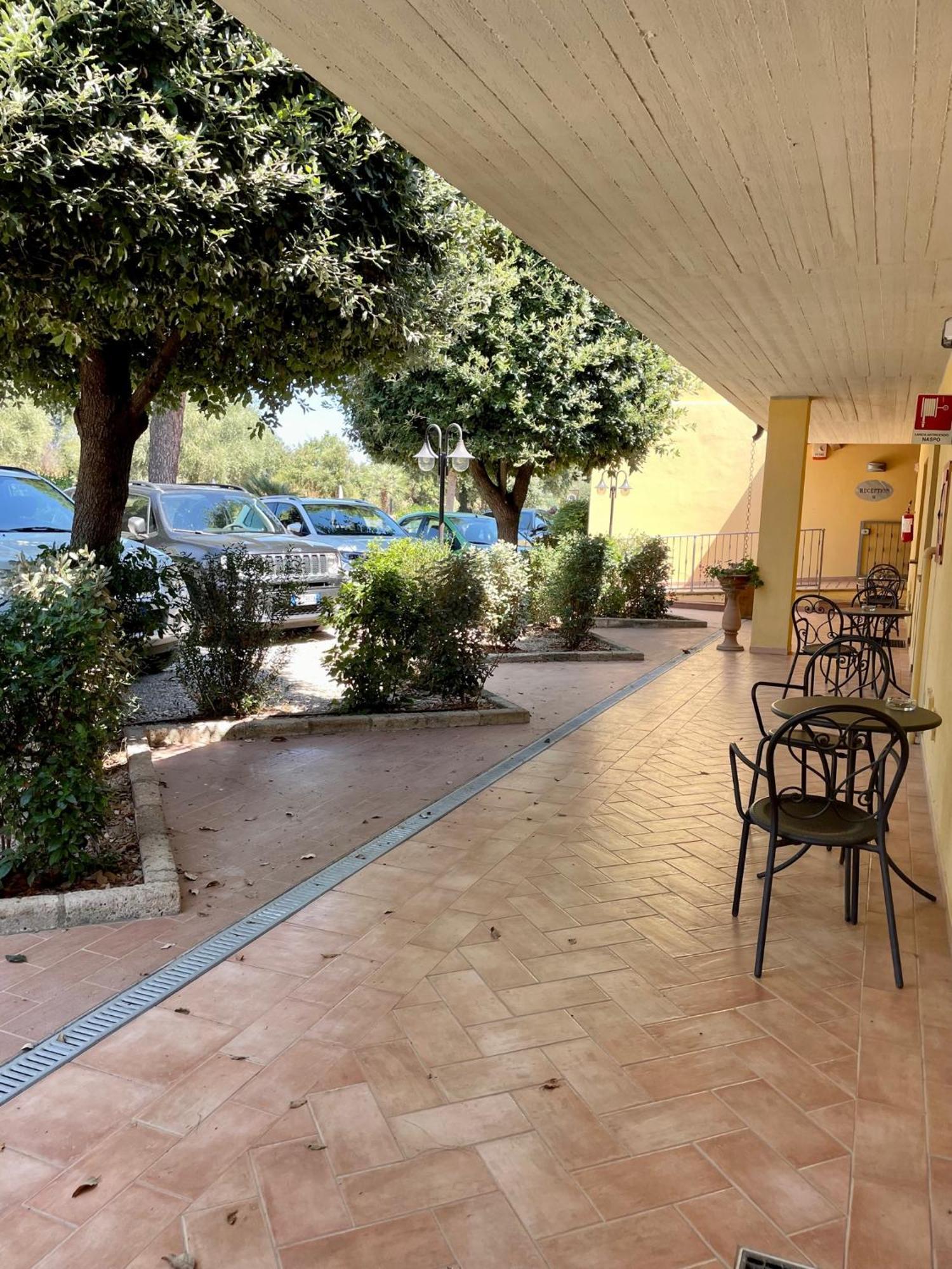 Hotel Ristorante Le Querciolaie Dei Ricci Fonteblanda Exteriör bild